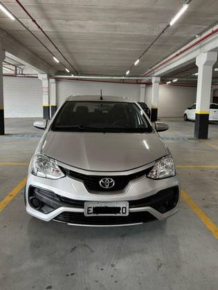 TOYOTA ETIOS 1.5 XS SEDAN 16V FLEX 4P AUTOMÁTICO